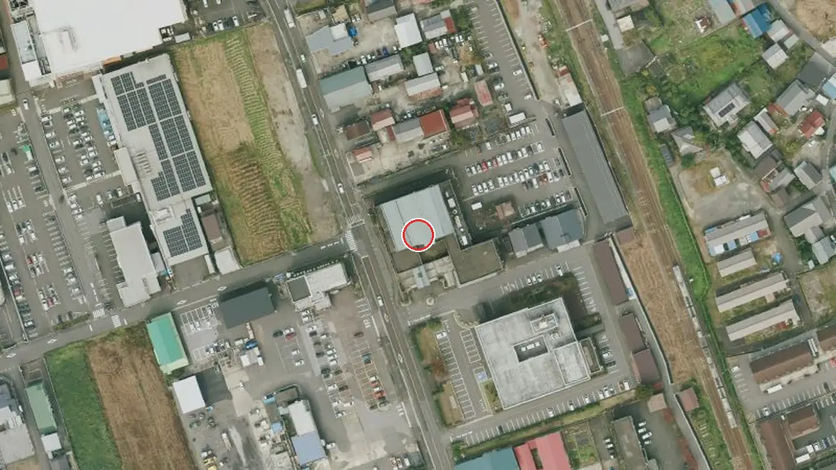 上空から見た木之本スティックホール（中心の赤い輪が会場の位置）