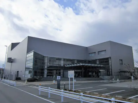 愛西市文化会館の外観