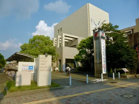 熱田文化小劇場の外観