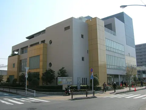 中川文化小劇場の外観