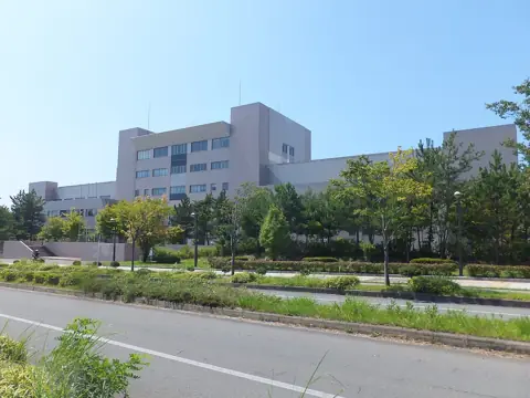秋田テルサの外観