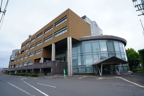 県民福祉プラザの外観