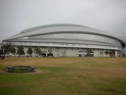 北九州メディアドームの外観