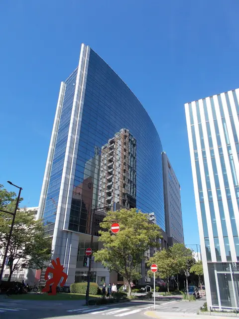 あいれふホールの外観
