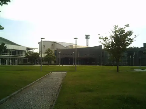 岡垣サンリーアイの外観