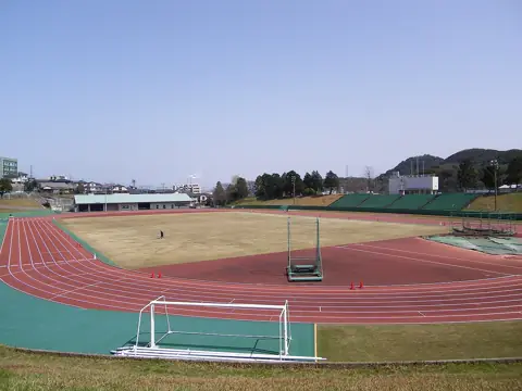 北九州市立鞘ケ谷競技場の外観