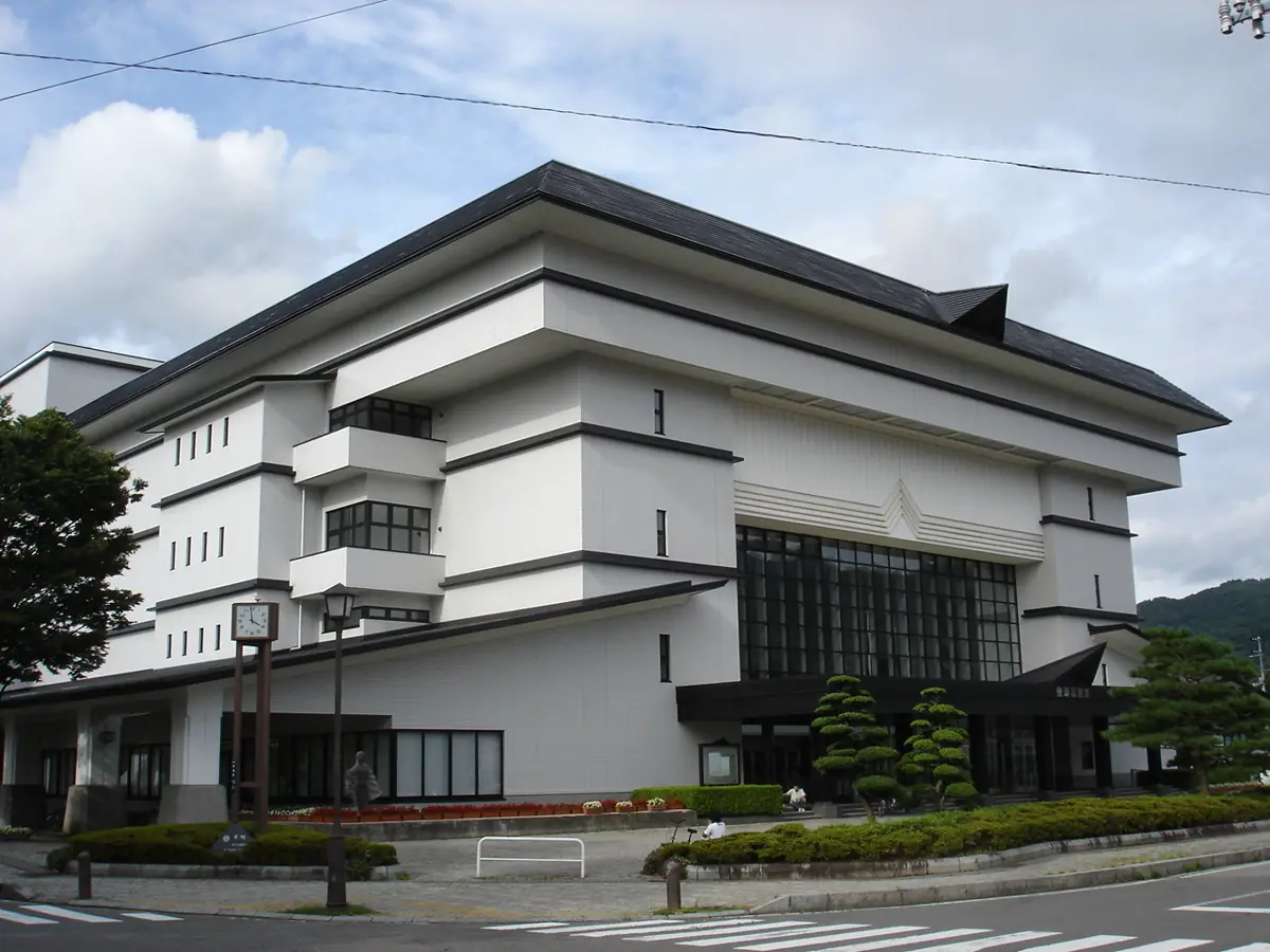 會津風雅堂の外観