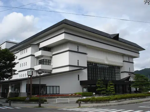 會津風雅堂の外観