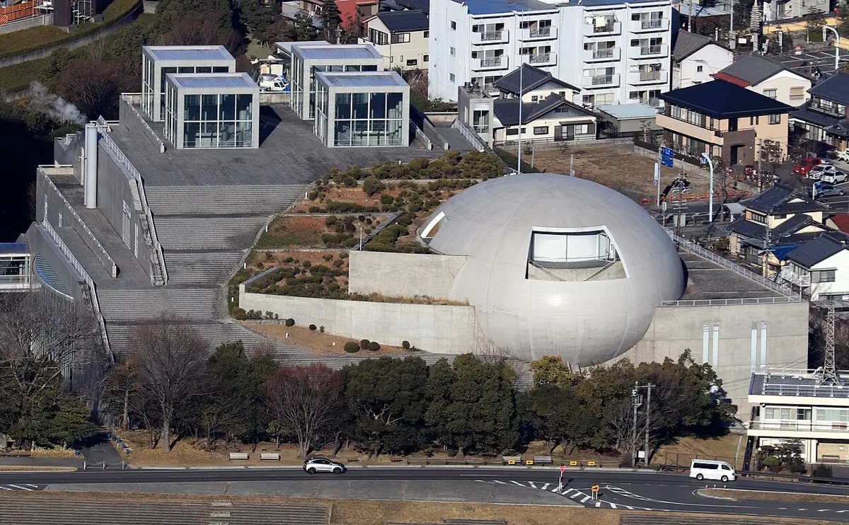 長良川国際会議場の外観