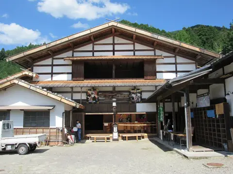 かしも明治座の外観