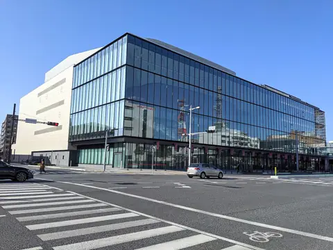 高崎芸術劇場の外観