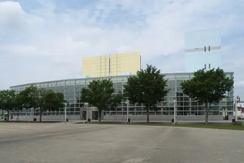 NiCC芸術文化ホールの外観