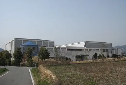 加古川市立総合体育館(SHOWAグループ総合体育館)の外観