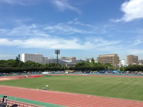 ベイコム陸上競技場の外観