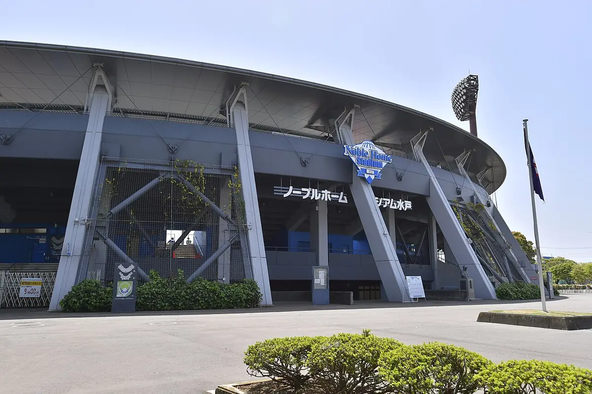 ノーブルホームスタジアム水戸の外観