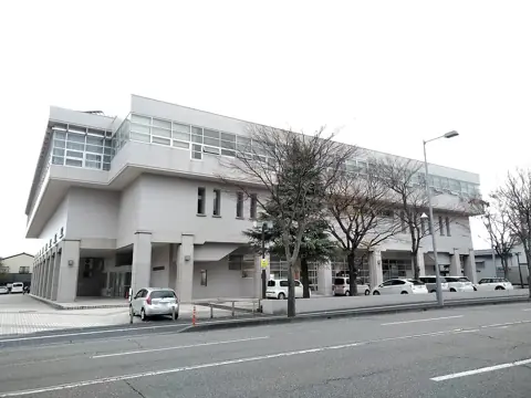 中央市民体育館の外観