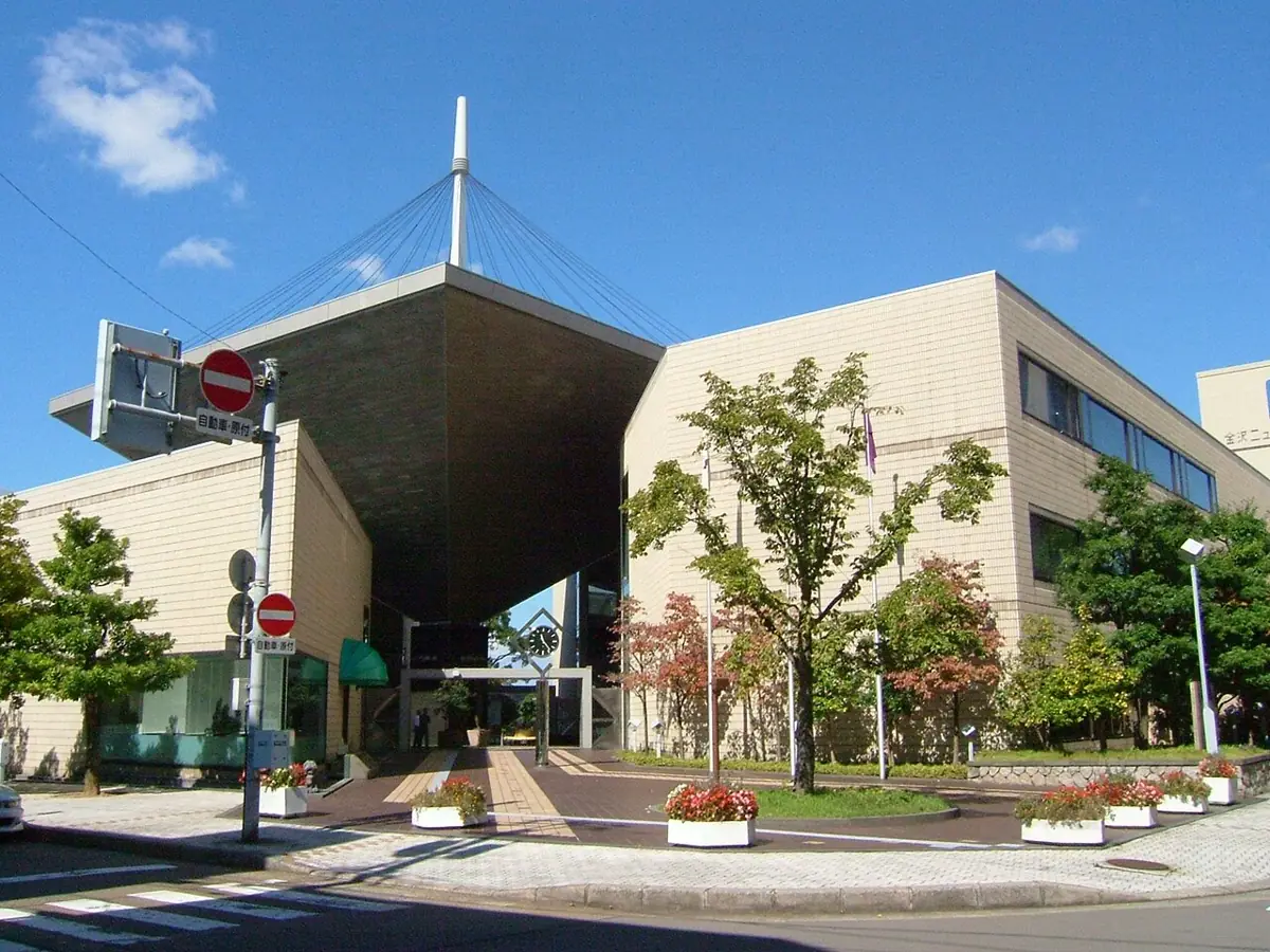金沢市文化ホールの外観