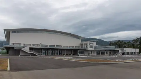 夢アリーナたかたの外観