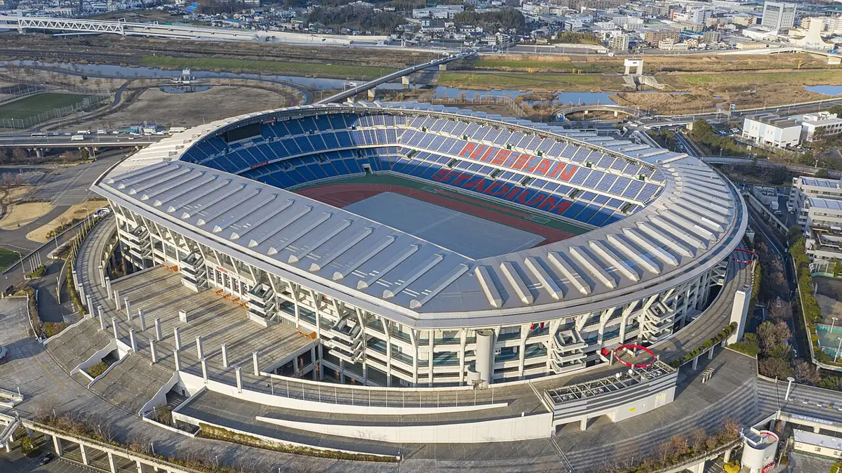 日産スタジアムの外観