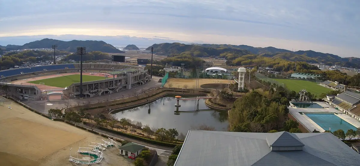 高知県立春野総合運動公園体育館の外観
