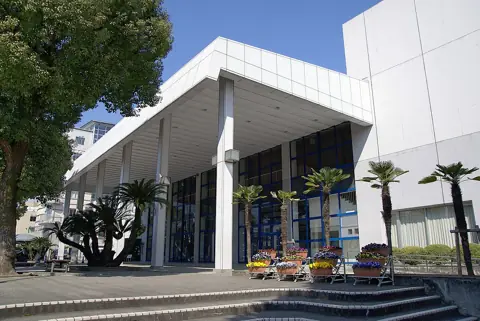 高知県立県民体育館の外観