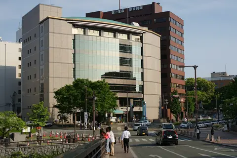 熊本市国際交流会館の外観