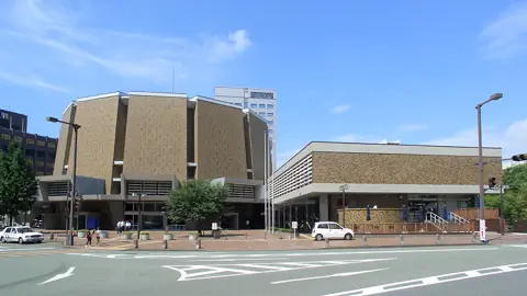 市民会館シアーズホーム夢ホールの外観