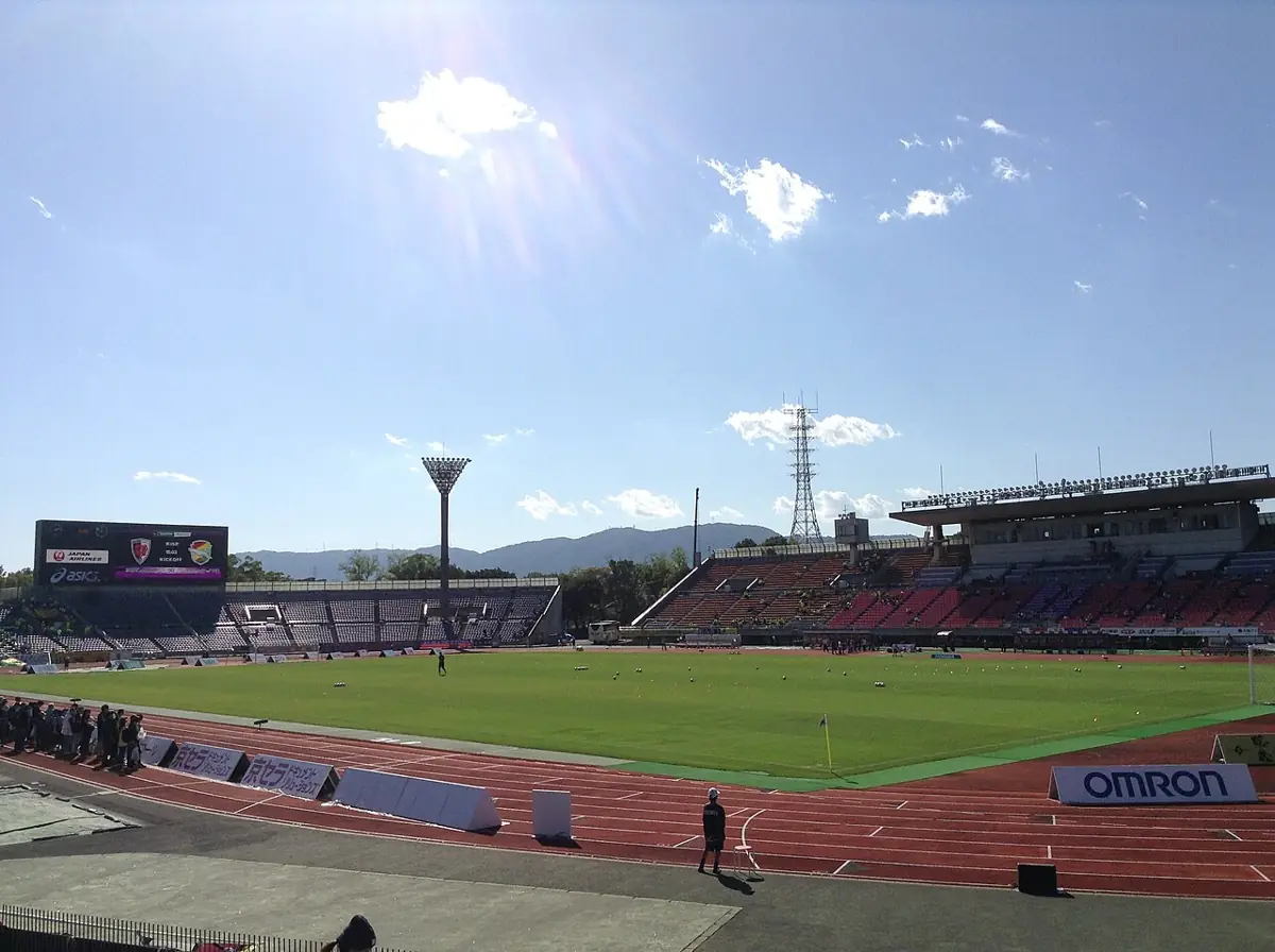 たけびしスタジアム京都の外観