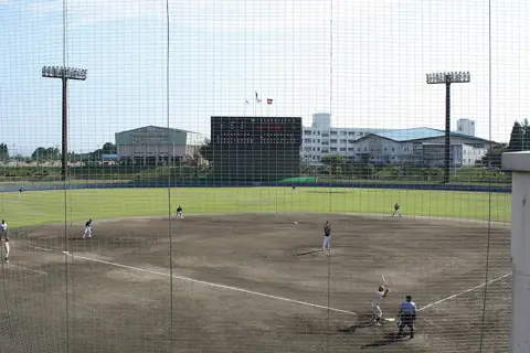 利府町中央公園野球場の外観
