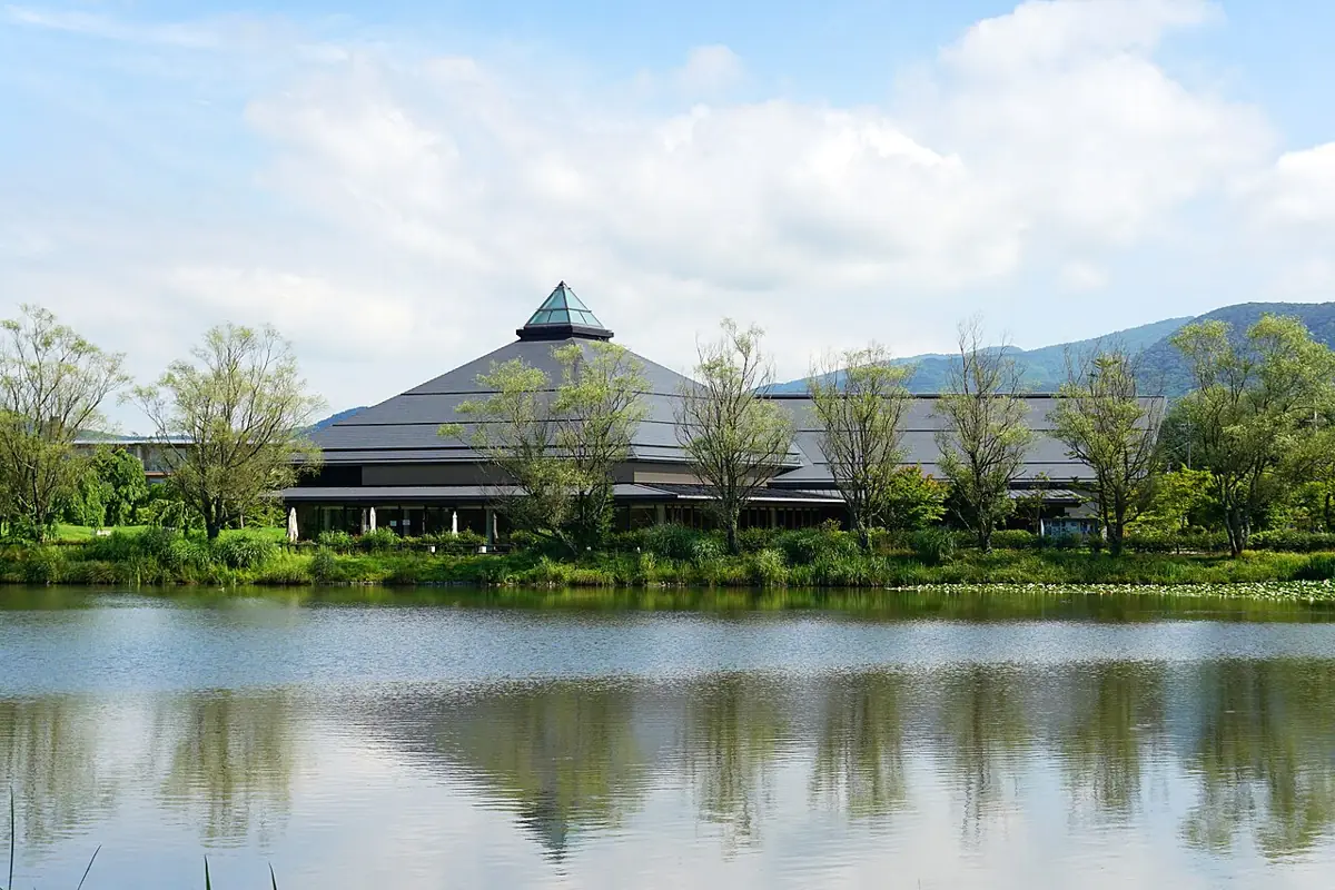 軽井沢大賀ホールの外観