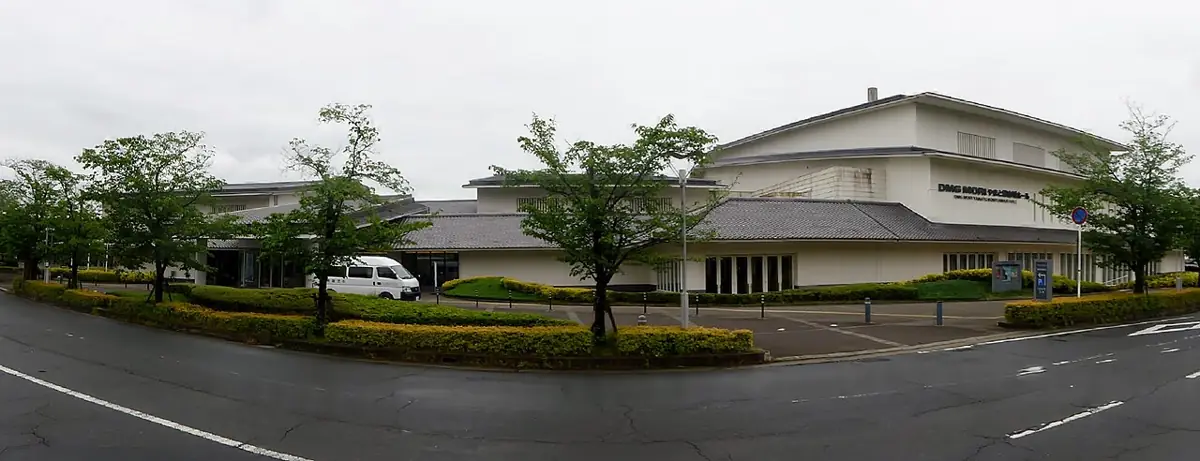 DMG MORI やまと郡山城ホールの外観