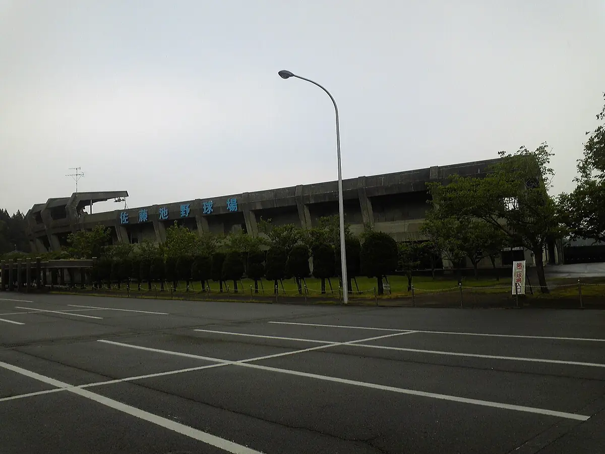 佐藤池野球場の外観