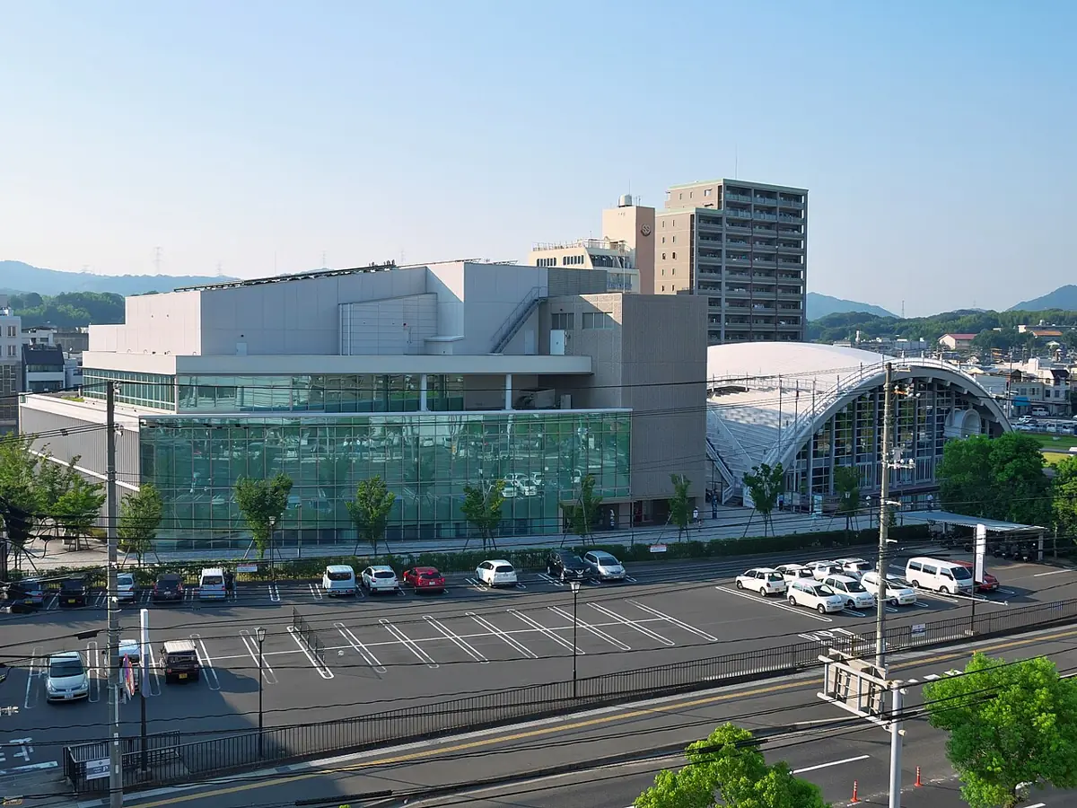 児島市民交流センターの外観