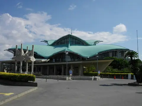 沖縄コンベンションセンターの外観