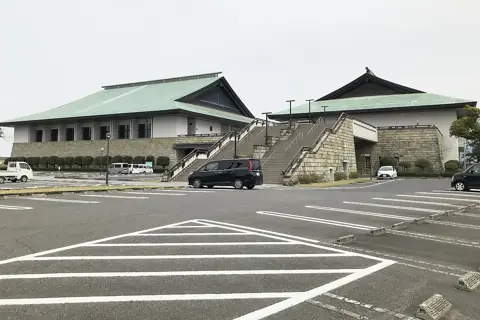 唐津市文化体育館の外観