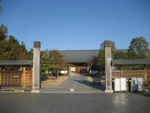 こしがや能楽堂の外観