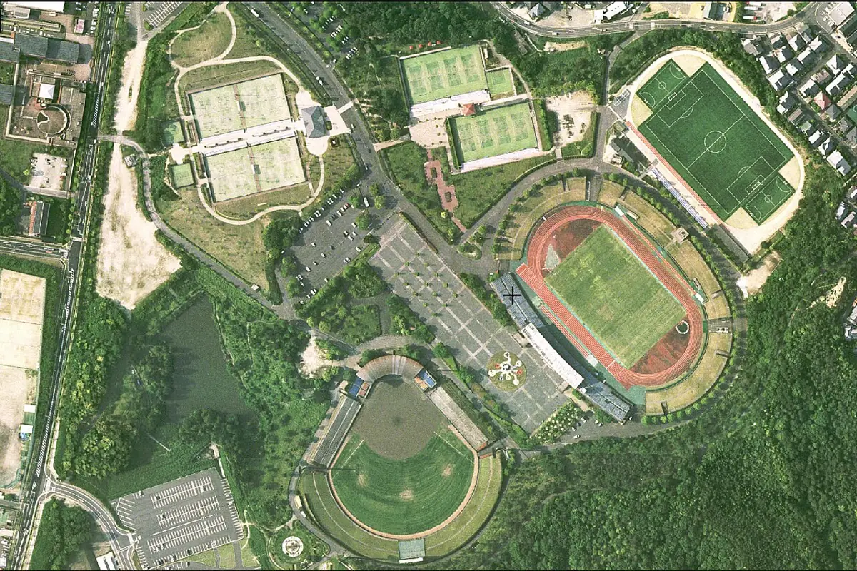 松江市営陸上競技場（STG松江縁スタジアム）の外観