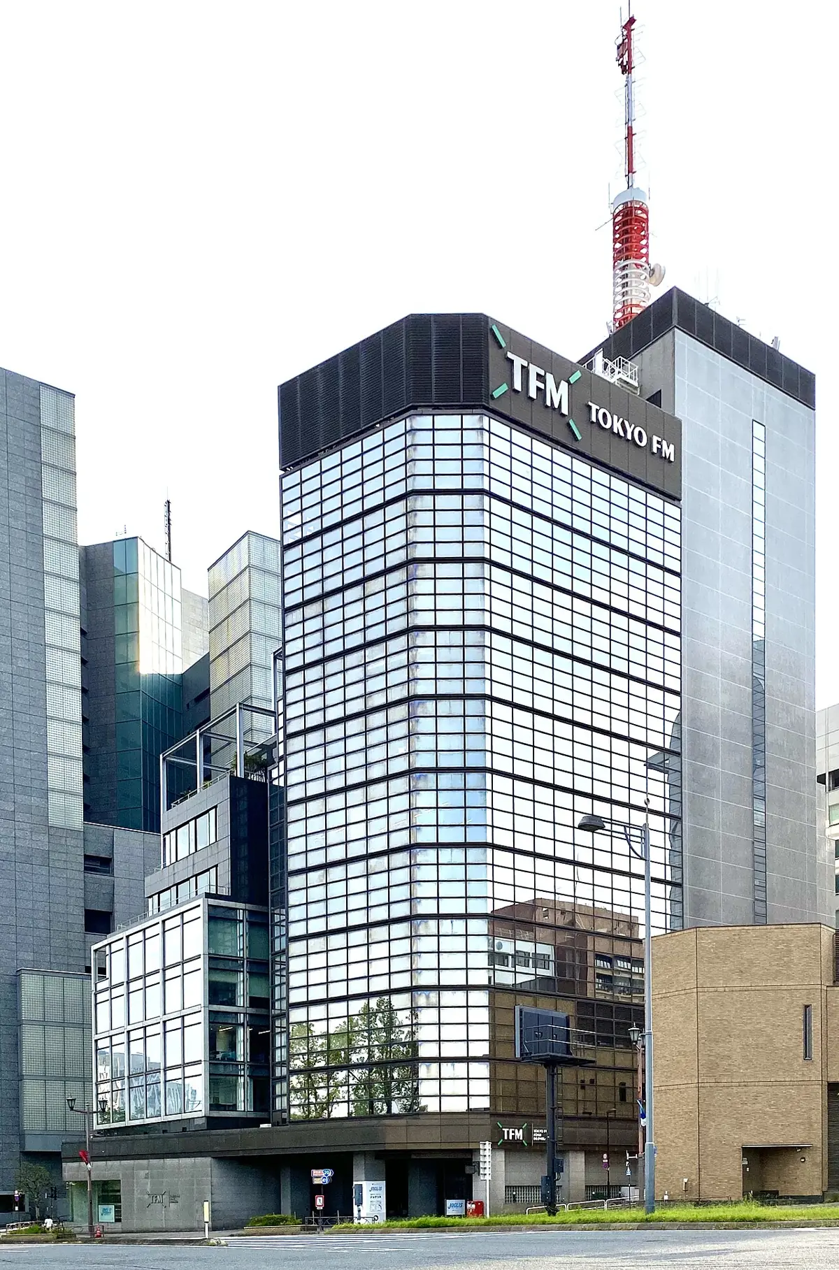 TOKYO FMホールの外観