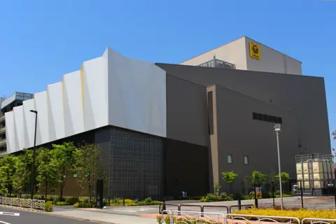 有明四季劇場の外観
