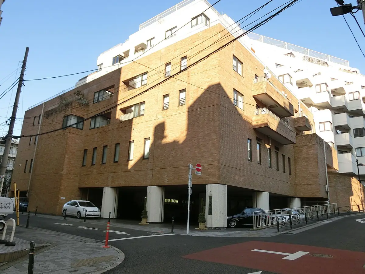 宝生能楽堂の外観