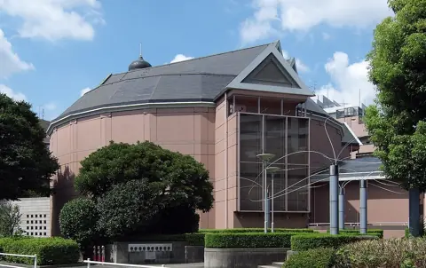 東京グローブ座の外観