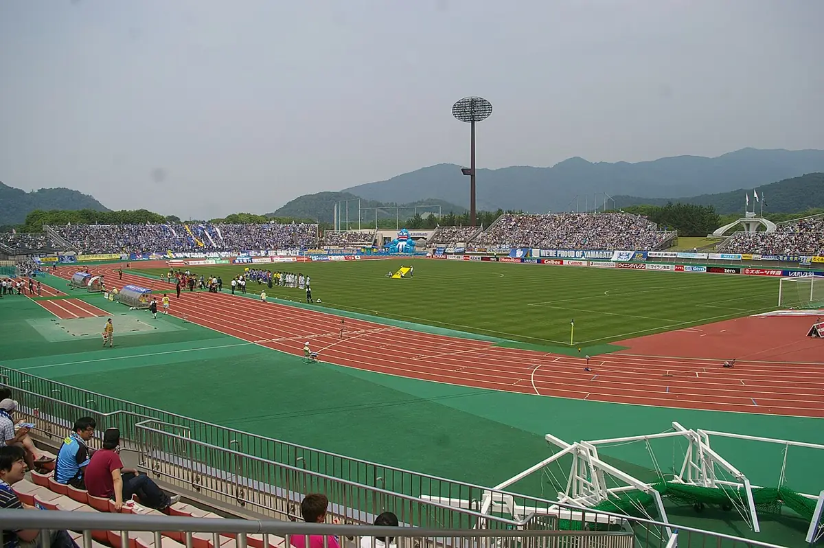 NDソフトスタジアム山形の外観