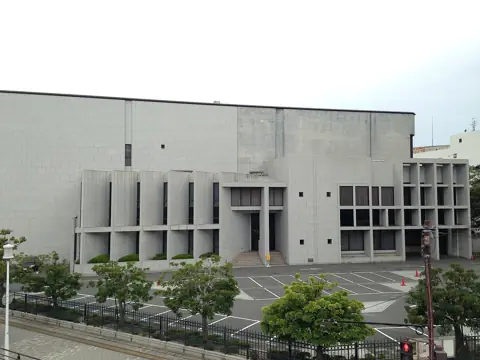 下関市民会館の外観